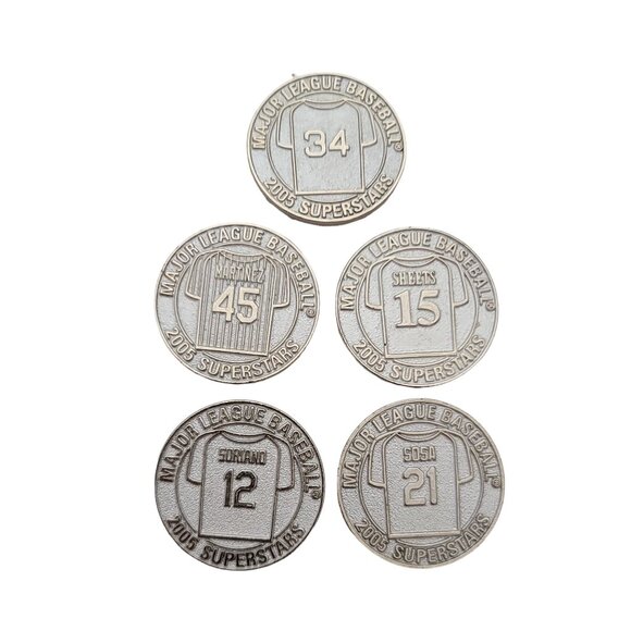Lot of 5 2005 Major League Baseball Superstar Medallions E993 - Picture 8 of 9